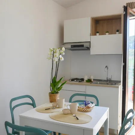 Le 3 Rose Appartement *